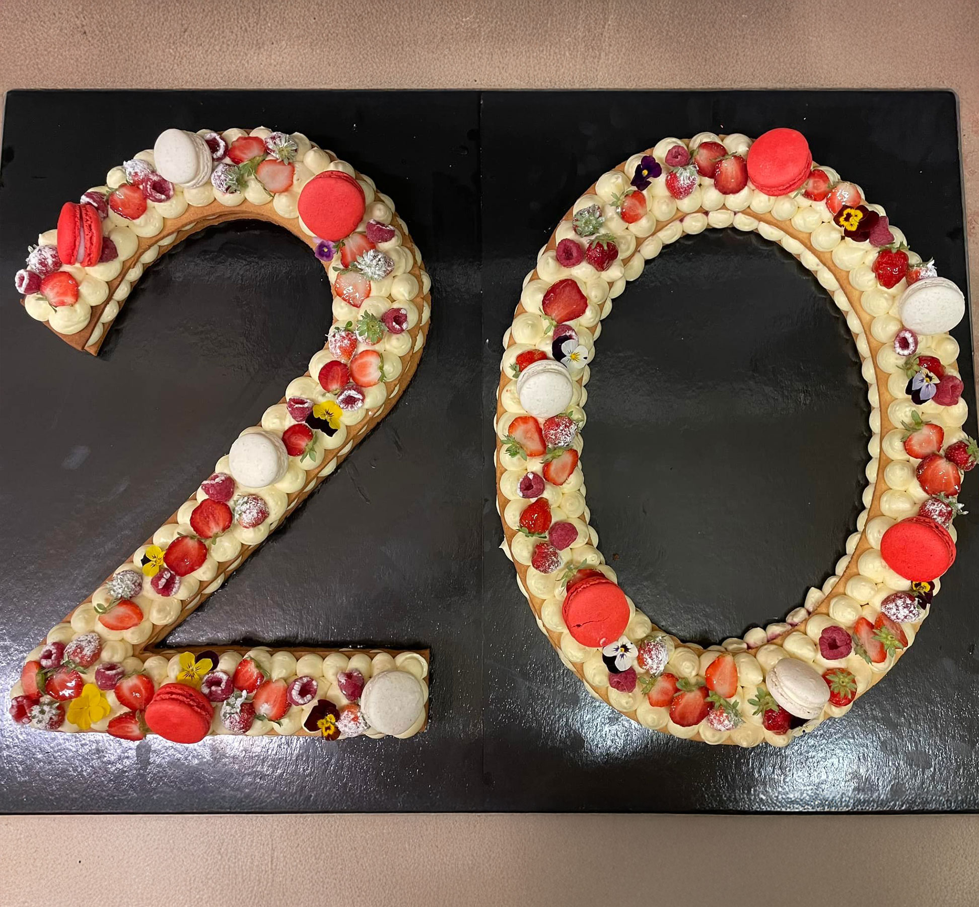 Création de gâteaux de mariage près de Saint-Père-sur-Loire